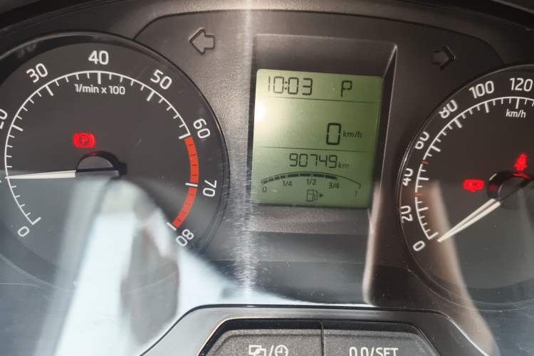 Used Skoda Rapid 2015 1.6L Automatic Smart Selection Model