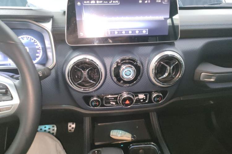 Used BAIC Off-Road BJ40 2020 2.0T Automatic Four-Wheel Drive Urban Hunter Edition Chivalrous Type
