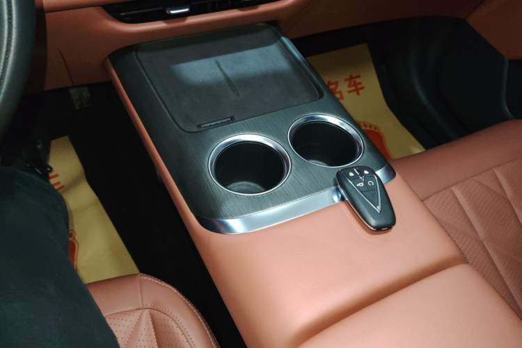 Used CHANGAN CS75 PLUS 2025 4th Generation 1.5T New Blue Whale Smart Luxury Edition
