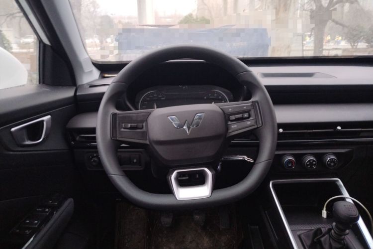 Used Wuling Alvez 2026 1.5L Manual Freedom Model