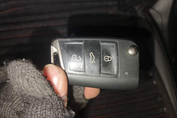 Used Volkswagen Sagitar 2020 200TSI DSG Comfort Version China VI Standard Vehicle Key