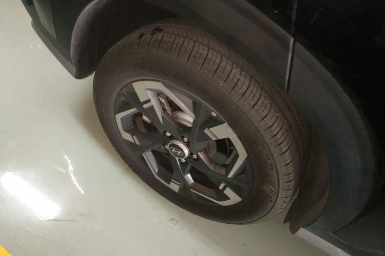 Used Hyundai ix35 2023 Musso 2.0L Deluxe Edition DLX
