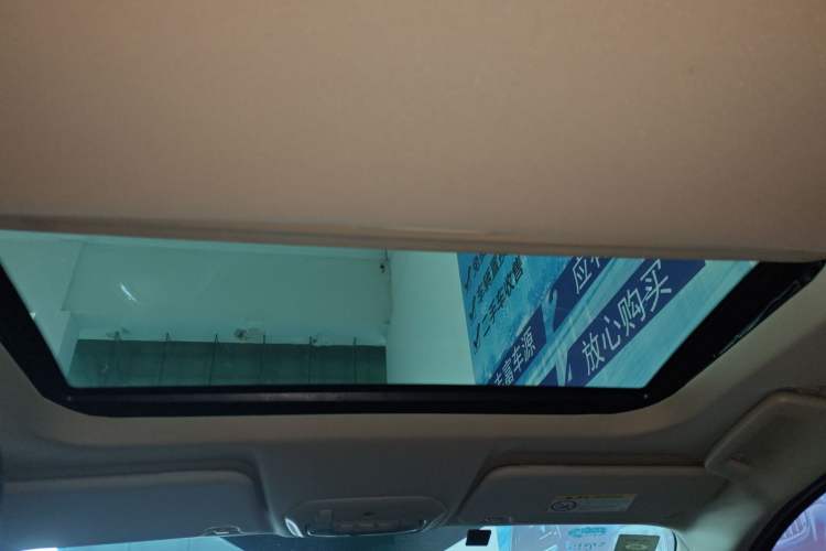 Used Ford Escort 2015 1.5L Automatic Fashion Model Headliner