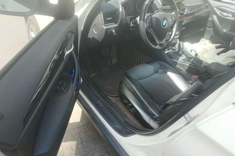 Used BMW X1 2015 sDrive18i Fashion Upgrade Edition