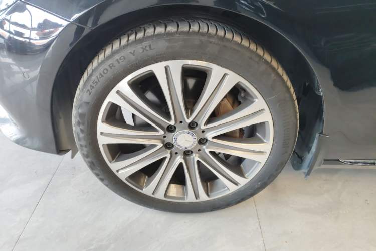 Used Mercedes-Benz E-Class 2016 E 300 L Luxury Model
