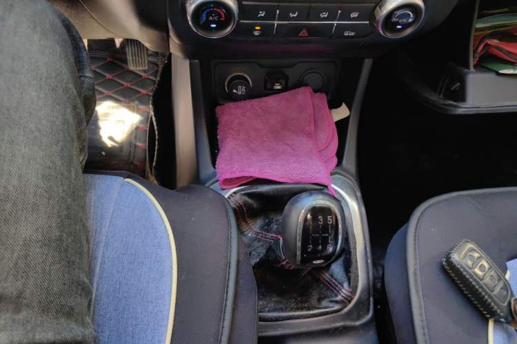 Used CHANGAN OSHAN X70A 2018 1.5L Manual Luxury Model