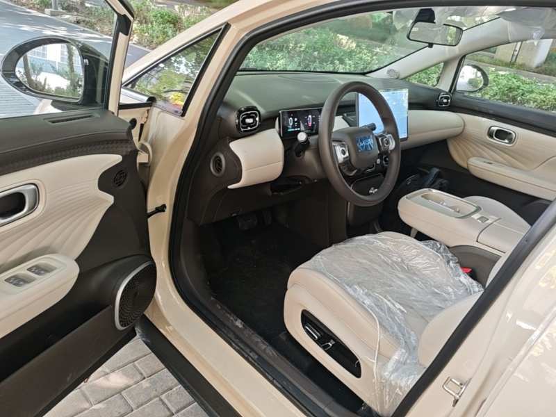 Used AION UT 2025 420 Intelligent Luxury Edition — 15