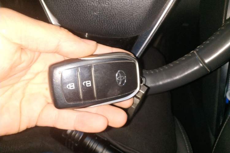 Used Toyota Harrier 2022 2.0L CVT Two-Wheel Drive Deluxe Edition