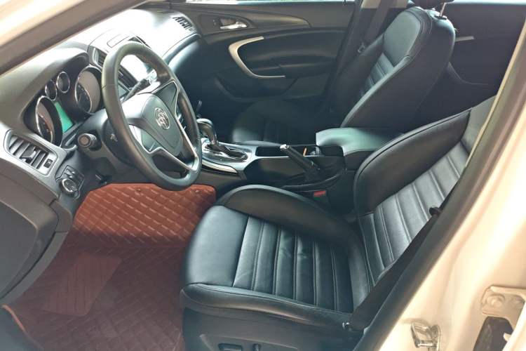 Used Buick Regal 2015 1.6T Fashion Tech Model
