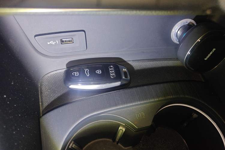 Used Audi S3 2019 S3 2.0T Limousine Vehicle Key