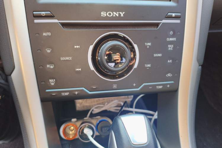 Used Ford Mondeo 2013 2.0L GTDi240 Flagship Edition