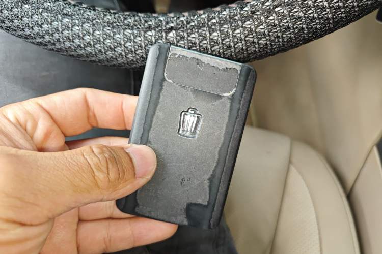 Used Toyota Crown 2012 2.5L Royal Comfort Edition