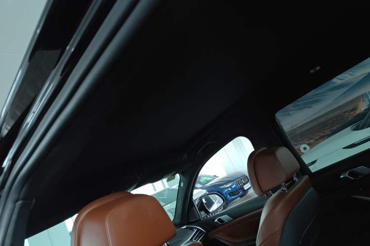 Used BMW X7 2019 xDrive40i Luxury M Sport Package