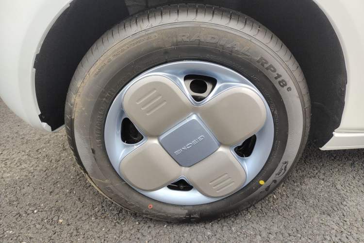 Used Geely Galaxy Panda 2024 Panda Mini 200km Endurance Bear