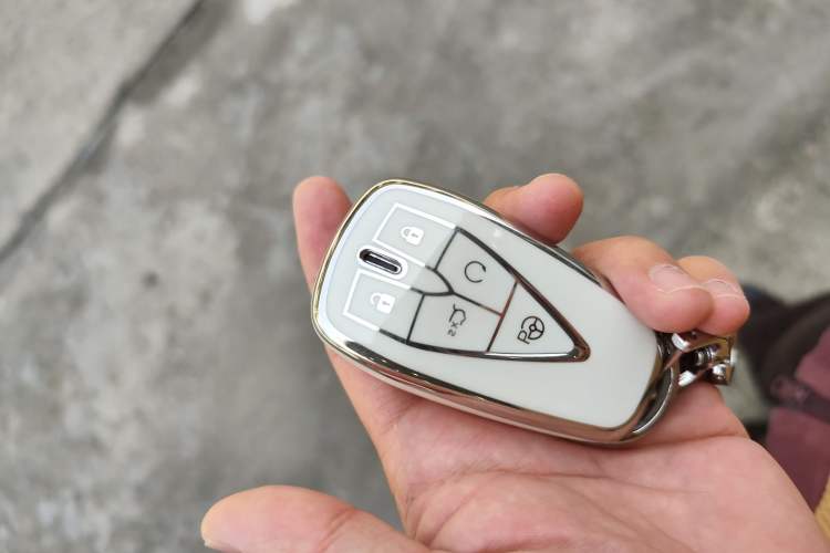 Used Changan UNI-T 2022 1.5T Sport Edition Flagship Version
