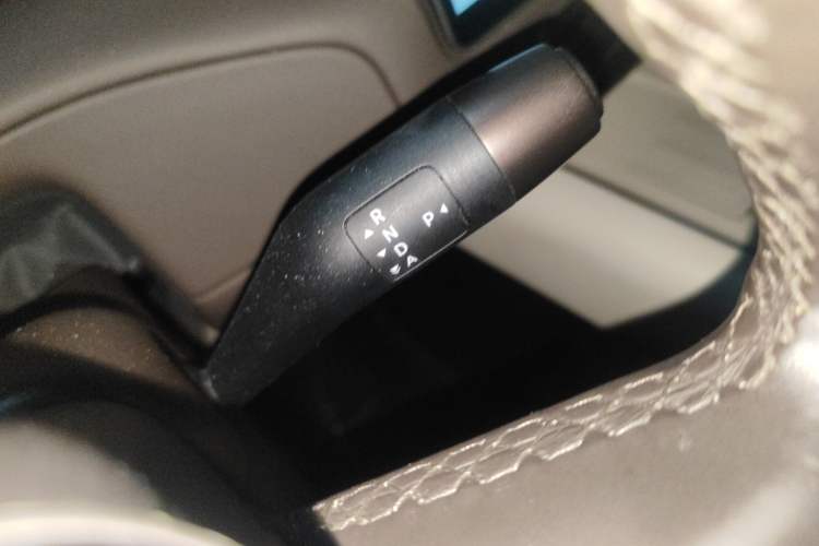 Used Li Auto MEGA 2024 Ultra Model
