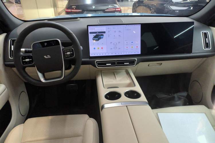 Used Li Auto L7 2025 Ultra Smart Refreshed Edition