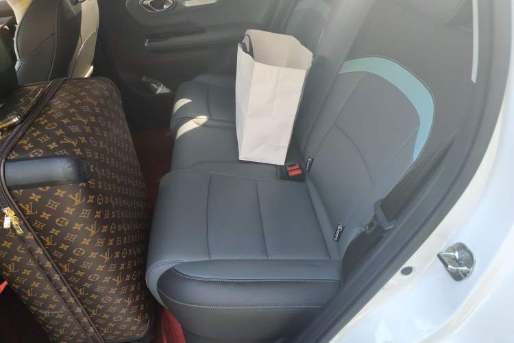 Used AION Y 2023 Plus 610 Smart Edition Ternary Lithium
