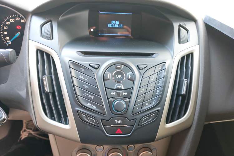 Used Ford Focus 2012 Sedan 1.6L Automatic Comfort Model
