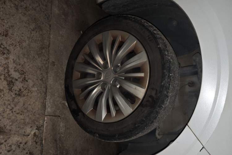 Used Wuling Jiachen 2022 1.5L Manual Enjoyment Elite Model