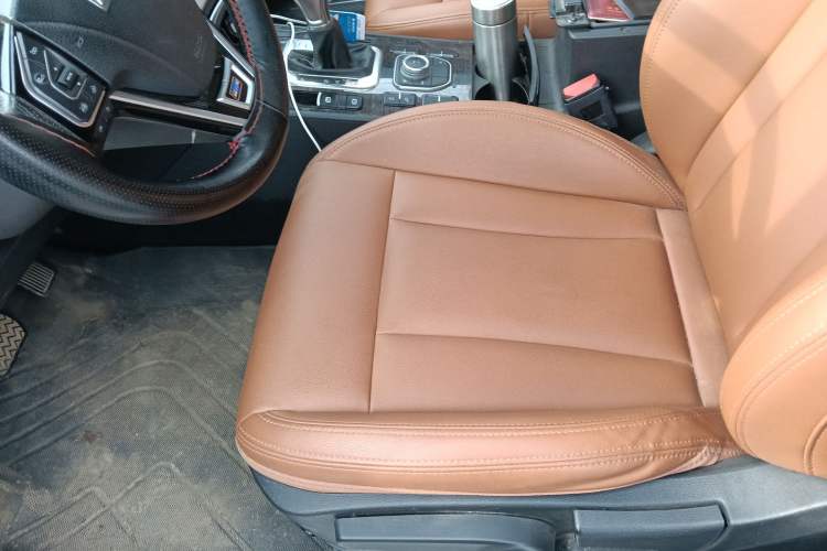 Used Haval H6 Coupe 2016 Blue Label 1.5T Automatic Two-Wheel Drive Urban Model Left Front Seat