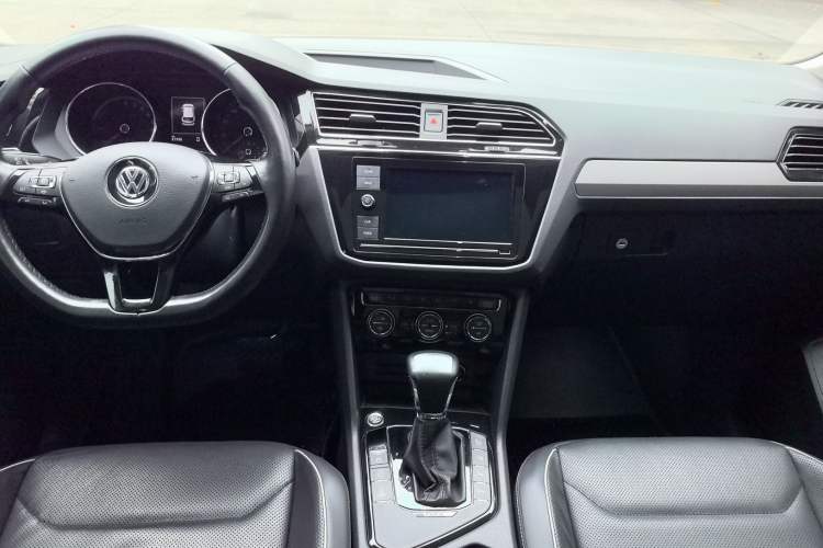 Used Volkswagen Tiguan L New Energy 2019 430 PHEV Hybrid Flagship Model Center Console