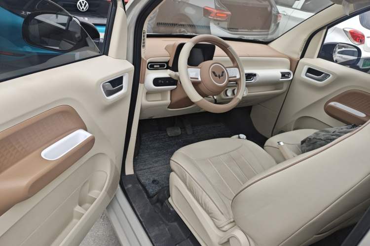 Used Wuling Hongguang MINIEV 2024 3rd Generation 215km Youth Edition