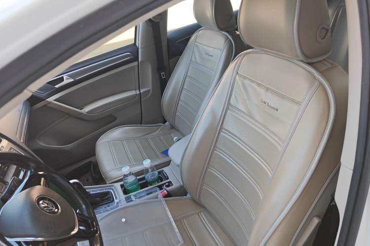 Used Volkswagen Golf 2016 1.6L Automatic Comfort Model Left Front Seat