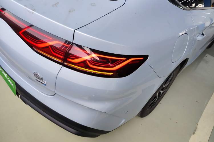 Used BYD Qin L 2025 DM-i Smart Drive 120KM Superior Model
