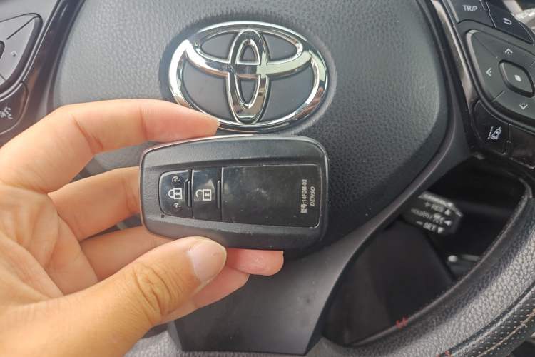 Used Toyota C-HR 2020 2.0L Leading Edition
