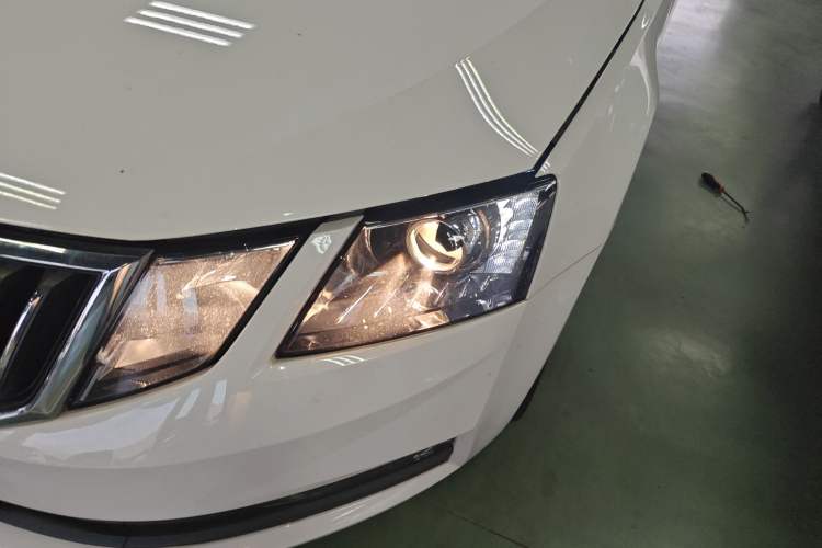 Used Skoda Octavia 2021 1.5L Automatic Comfort Edition
