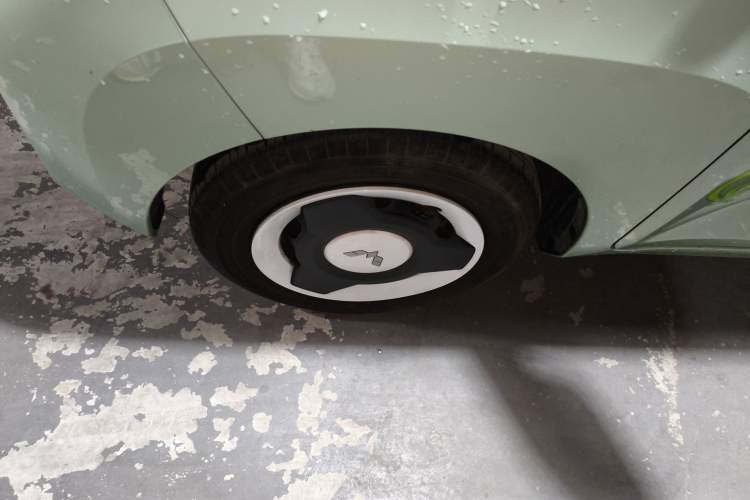 Used Wuling Hongguang MINIEV 2022 Macaron Premium Model – Lithium Iron Phosphate Exterior 4