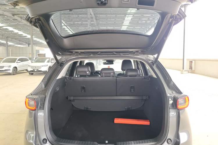 Used Mazda CX-5 2024 2.0L Automatic Two-Wheel Drive Zhiya Pro Trunk