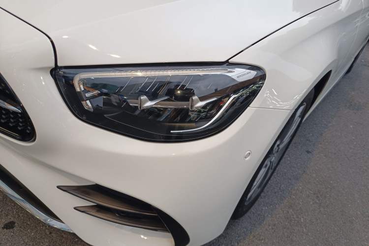 Used Mercedes-Benz E-Class 2021 E 300 L Sporty and Stylish Model