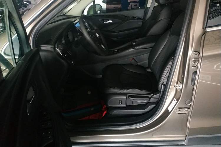 Used Buick Envision 2019 20T Two-Wheel Drive Leading Version China V Standard
