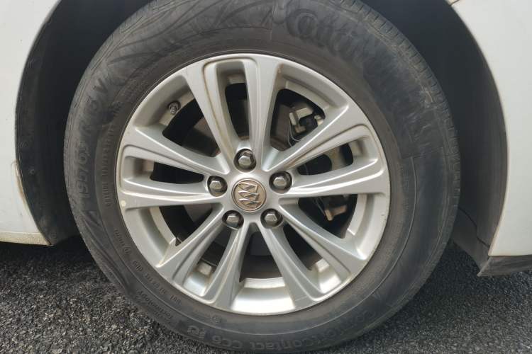 Used Buick GT 2015 15N Automatic Entry-Level Trim
