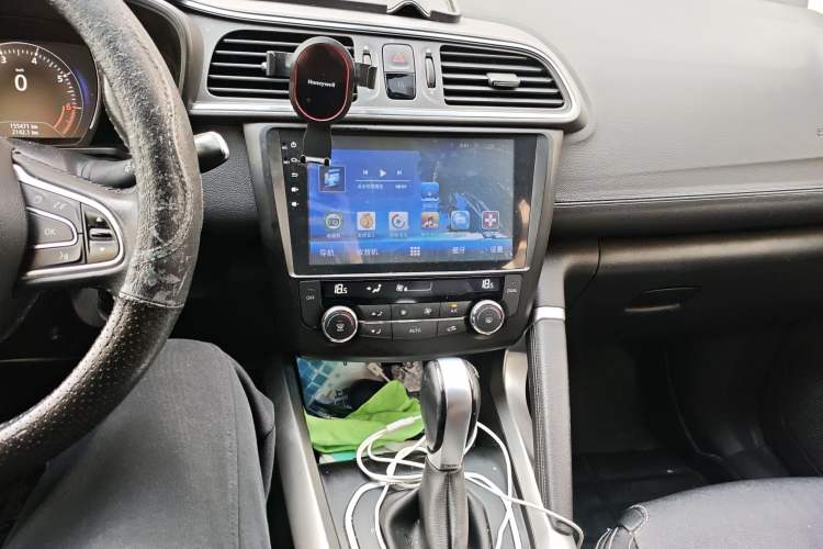 Used Renault Kadjar 2016 2.0L Two-Wheel Drive Leading Edition