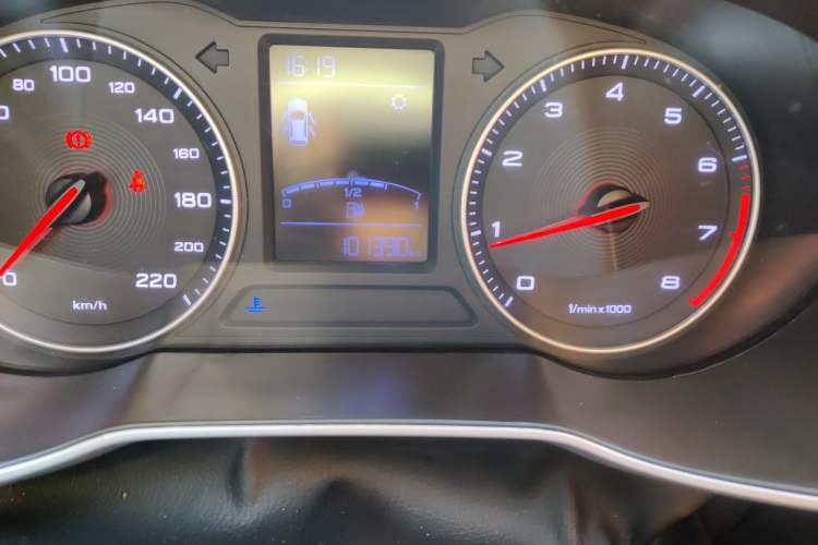 Used MG ZS 2018 1.5L Manual Fashion Edition China V-standard
