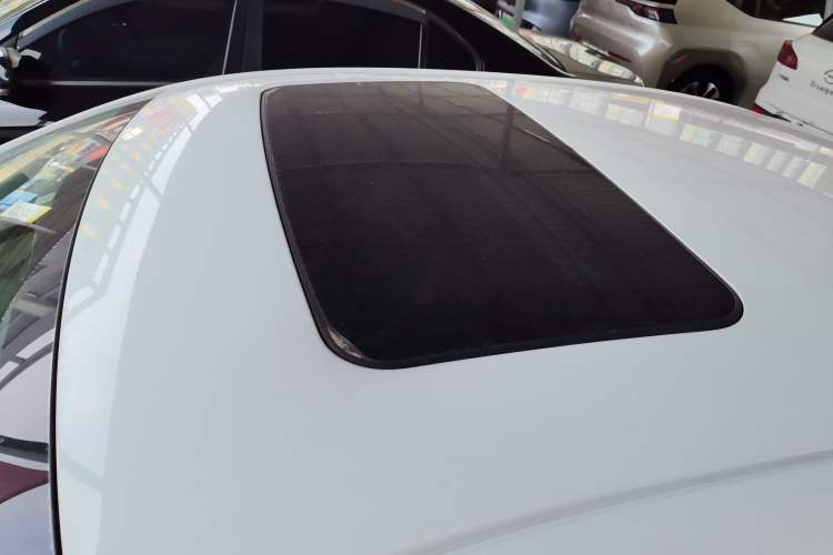 Used Chevrolet Malibu 2017 1.5T Automatic Comfort Edition Roof