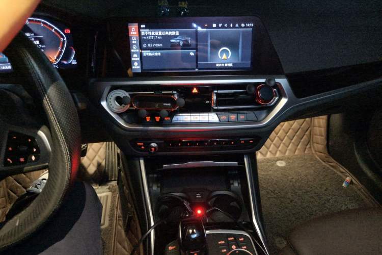 Used BMW 3 Series 2021 320Li M Sport Package Audio And AC Panel