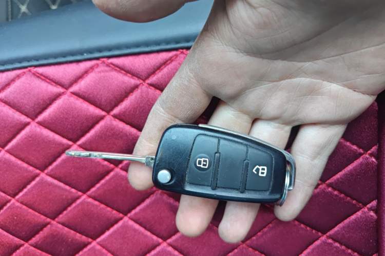 Used JAC Refine M3 2015 Maker Edition 1.6L Luxury Version
