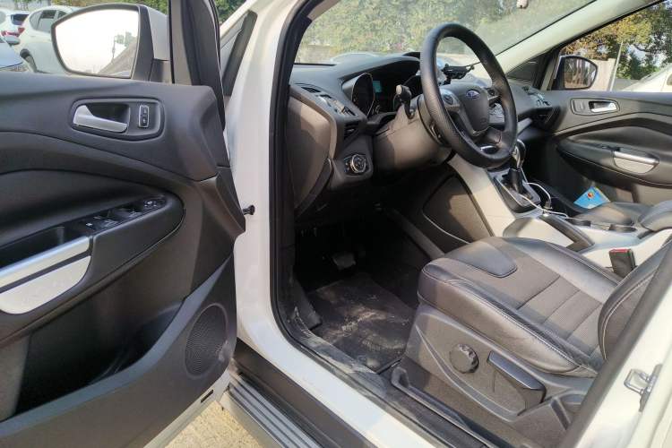 Used Ford Kuga 2015 1.5L GTDi Two-Wheel Drive Fashion Edition