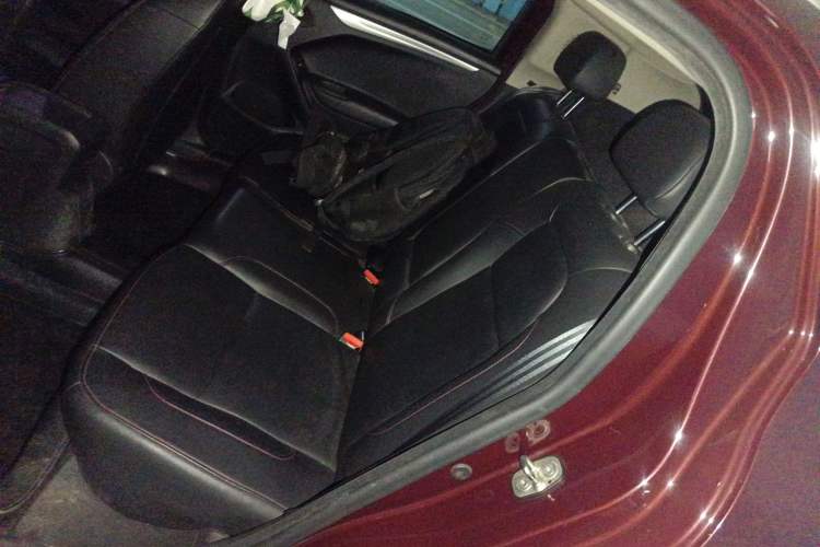 Used Citroen C3-XR 2015 1.6L Manual Pioneer Model
