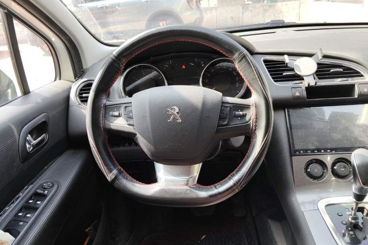Used Peugeot 3008 2016 2.0L Automatic Classic Edition