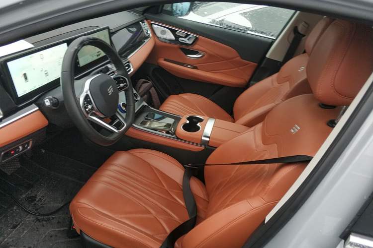 Used JETOUR Shanhai Shanhai L7 2024 1.5T 120km ULTRA 7-Seater
