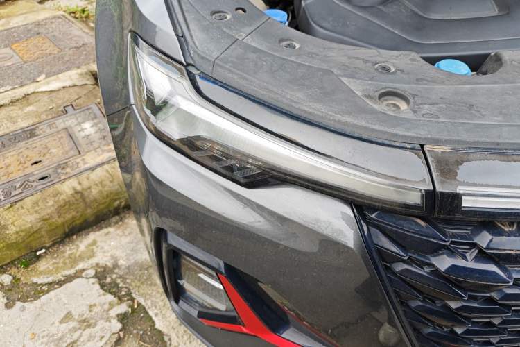 Used CHANGAN CS35PLUS 2021 Blue Whale NE 1.4T DCT Luxury Model Right Front Headlight