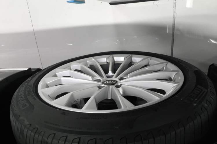 Used Audi A8 2023 A8L 45 TFSI quattro Luxury Model
