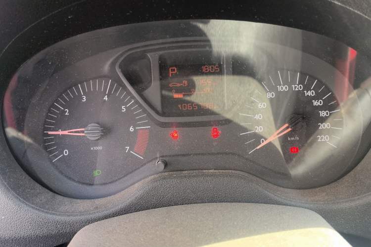 Used Citroen Elysee 2015 Qishang Edition 1.6L Automatic Fashion Model