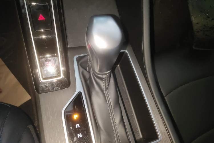 Used Roewe i5 2023 1.5L CVT Luxury Edition
