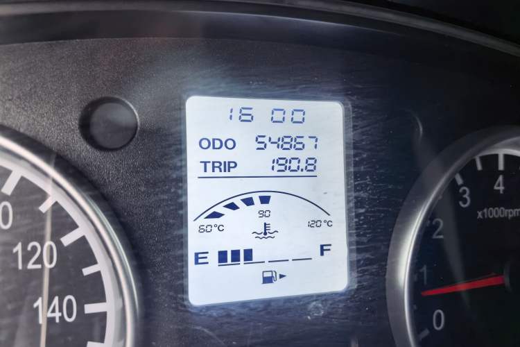 Used Jinbei Hiace X30 2021 1.5L Standard Version Air-Conditioner-Free Van China VI Emission Standard SWC15M Odometer Close Up